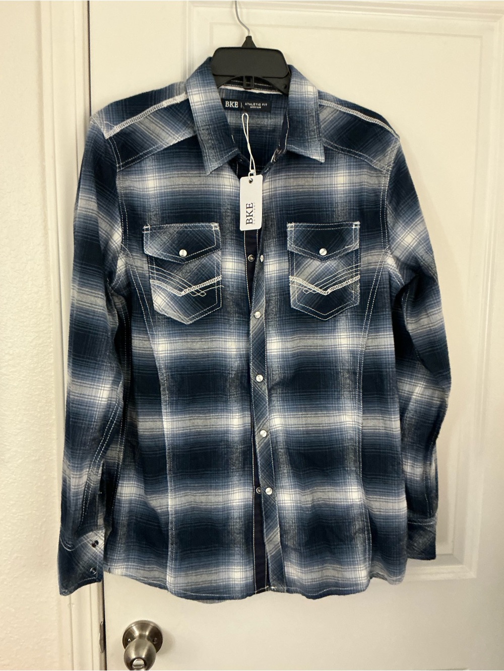 BKE Men’s Athletic Fit Blue Plaid Western Pearl Snap Shirt M NWT